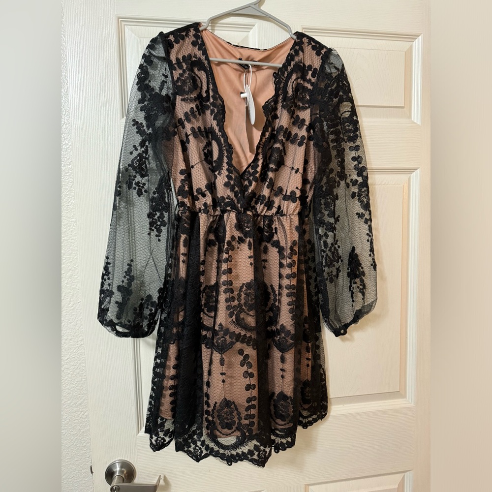 Boohoo Lace Dress!